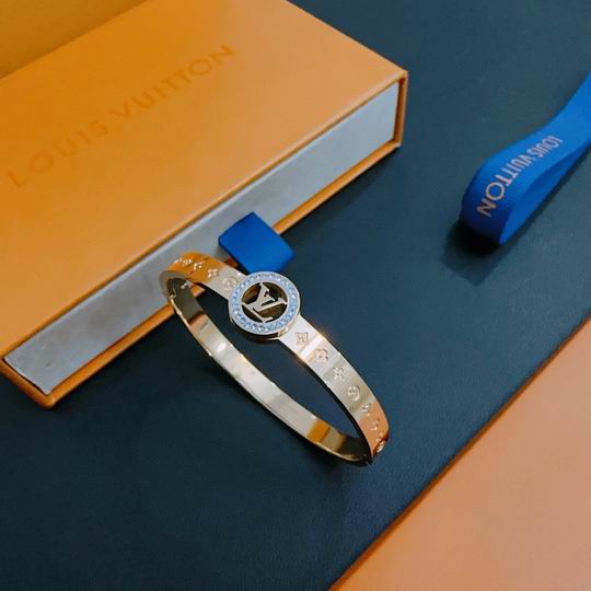 LV Bracelet 11lyh742